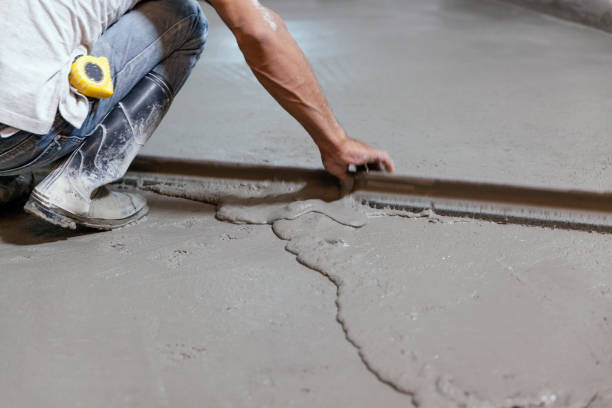 Best Custom Concrete Contractor  in North Lindenhurst, NY