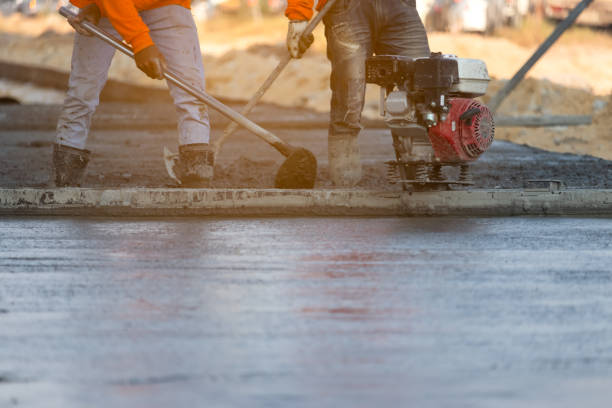 Best Residential Concrete Services  in North Lindenhurst, NY