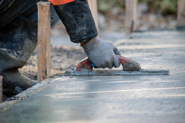 Best Concrete Installation Cost  in North Lindenhurst, NY