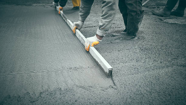 Best Best Concrete Contractor  in North Lindenhurst, NY